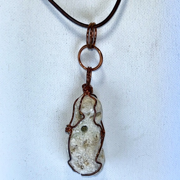 Copper Set Hag Holey Odin Adder Witch Alter Stone on 29”Genuine Leather Cord - Picture 1 of 8